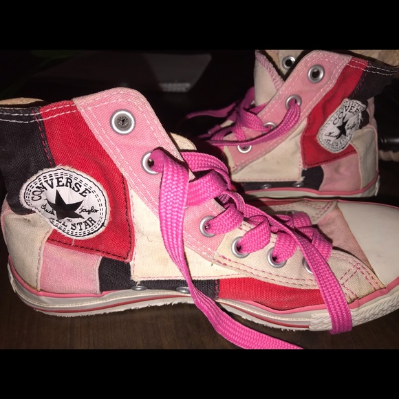Converse Shoes - Converse high top quilted design shoes